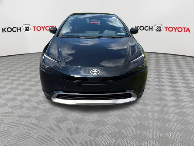 Used 2024 Toyota Prius Prime FWD image 2