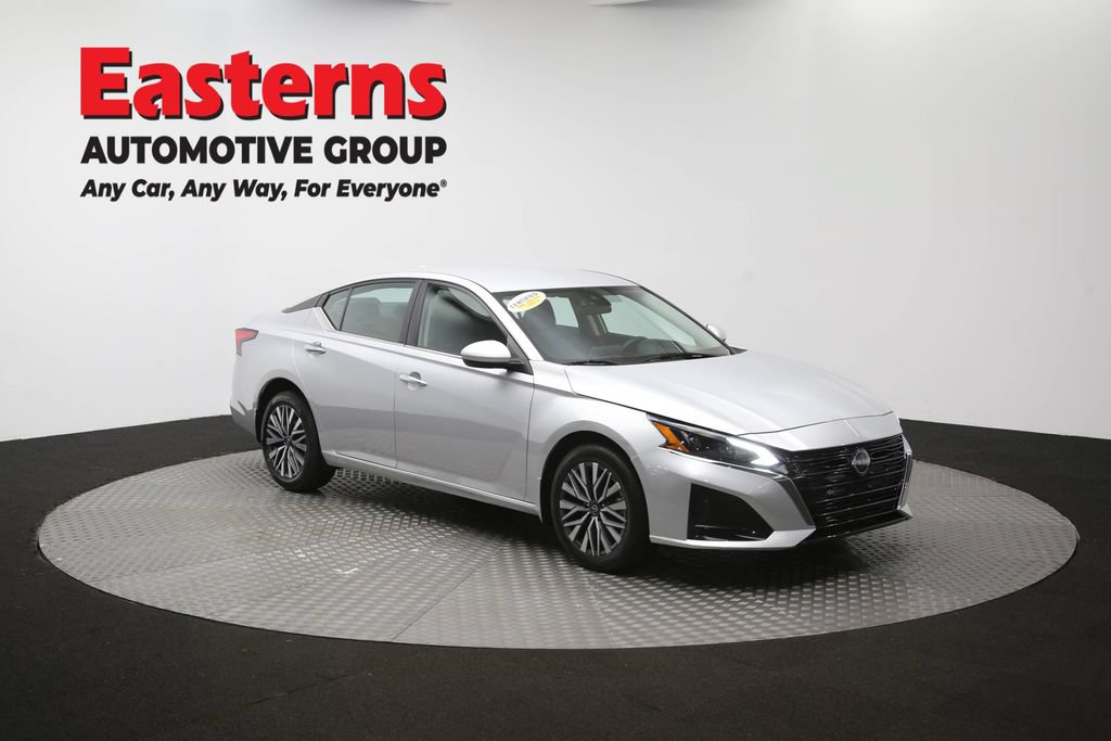 Used 2023 Nissan Altima 2.5 SV AWD/4WD image 48