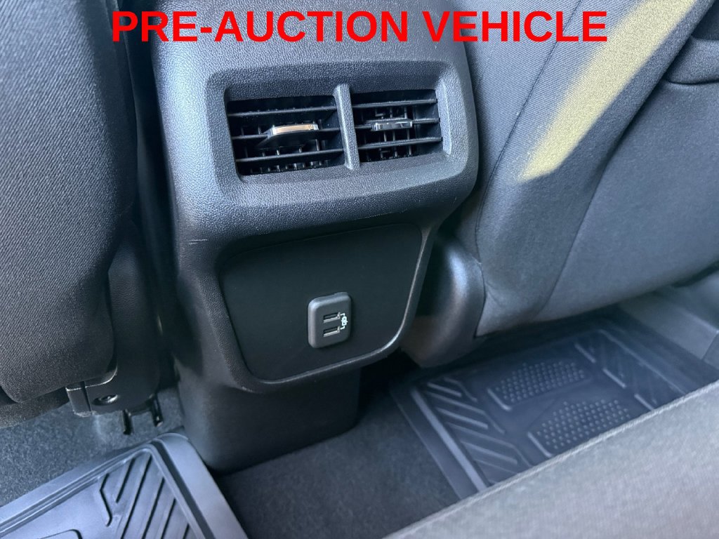 Used 2019 Chevrolet Equinox LT w/ Driver Convenience Package FWD image 16