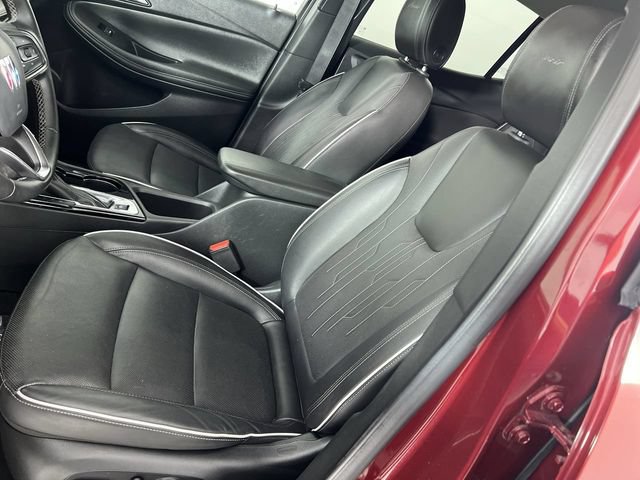 Certified 2024 Buick Encore GX Avenir AWD/4WD image 18