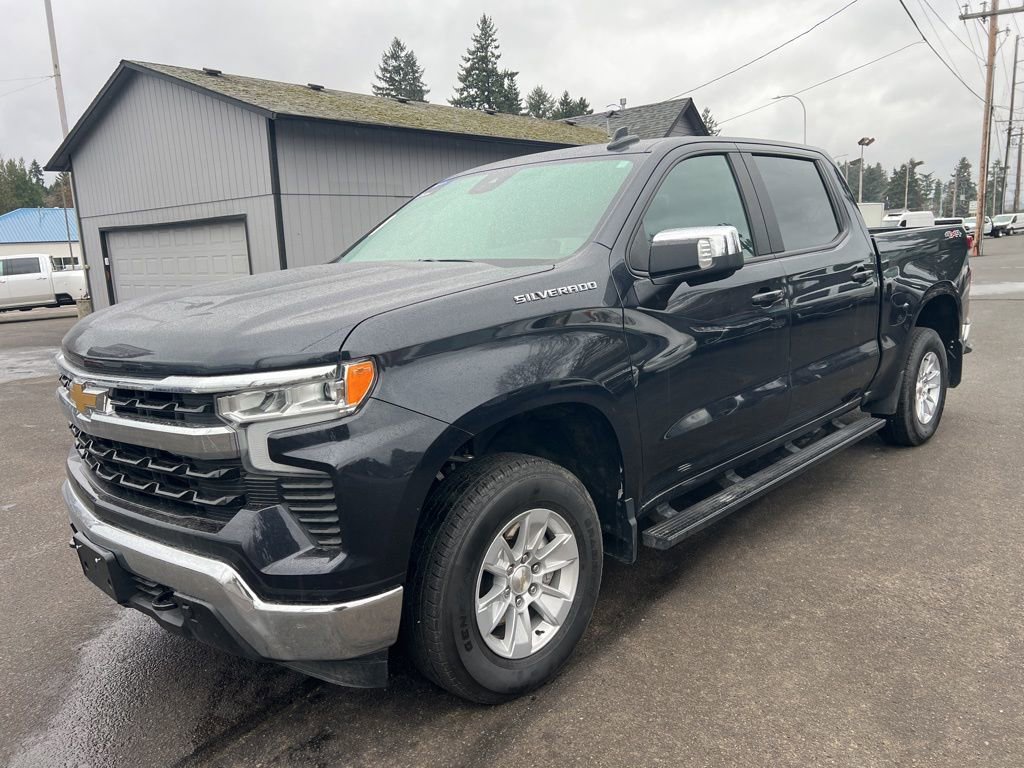 Used 2023 Chevrolet Silverado 1500 LT w/ Safety Package image 2