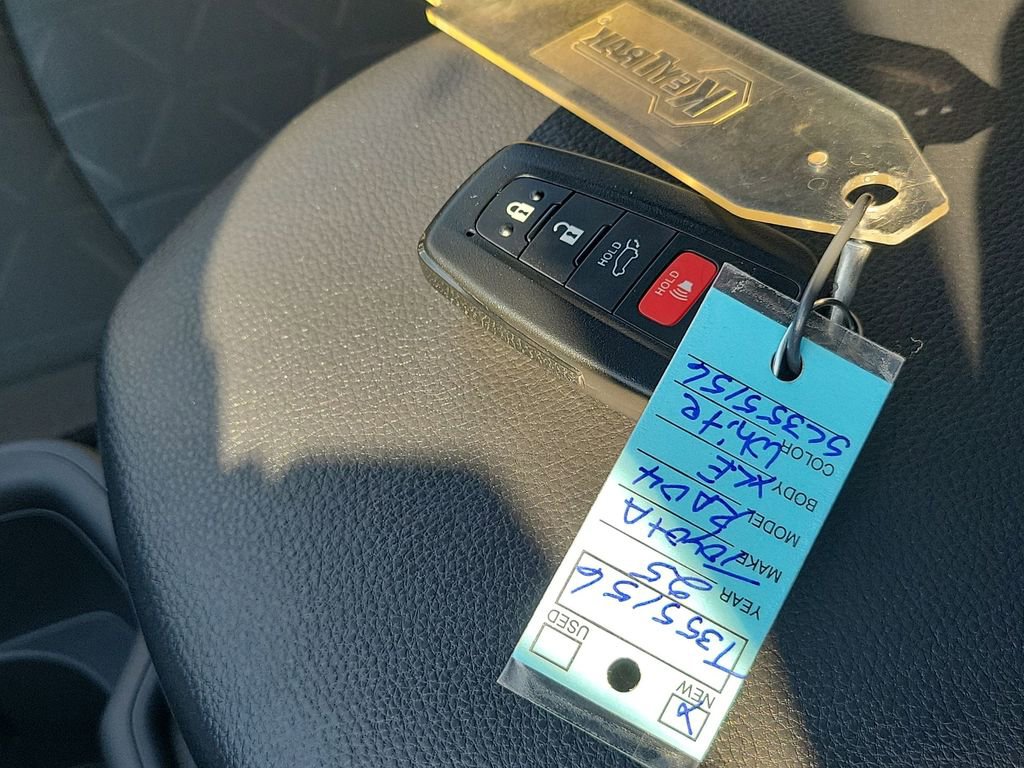 New 2025 Toyota RAV4 XLE image 38