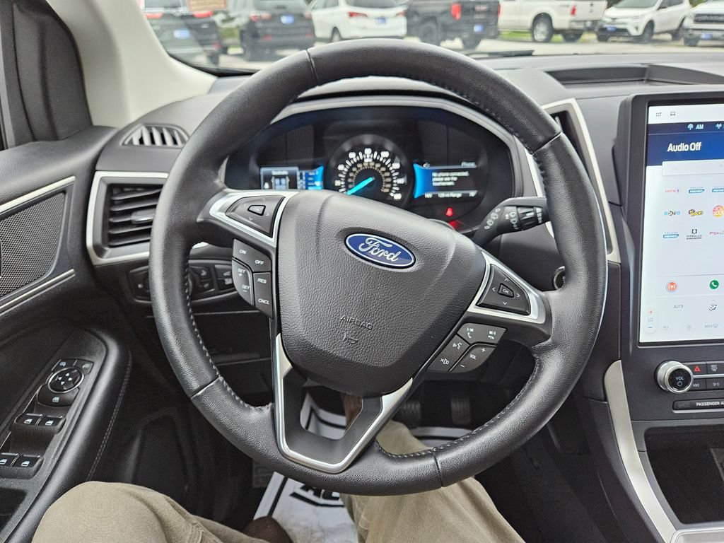 Used 2023 Ford Edge SEL w/ Convenience Package AWD/4WD image 12