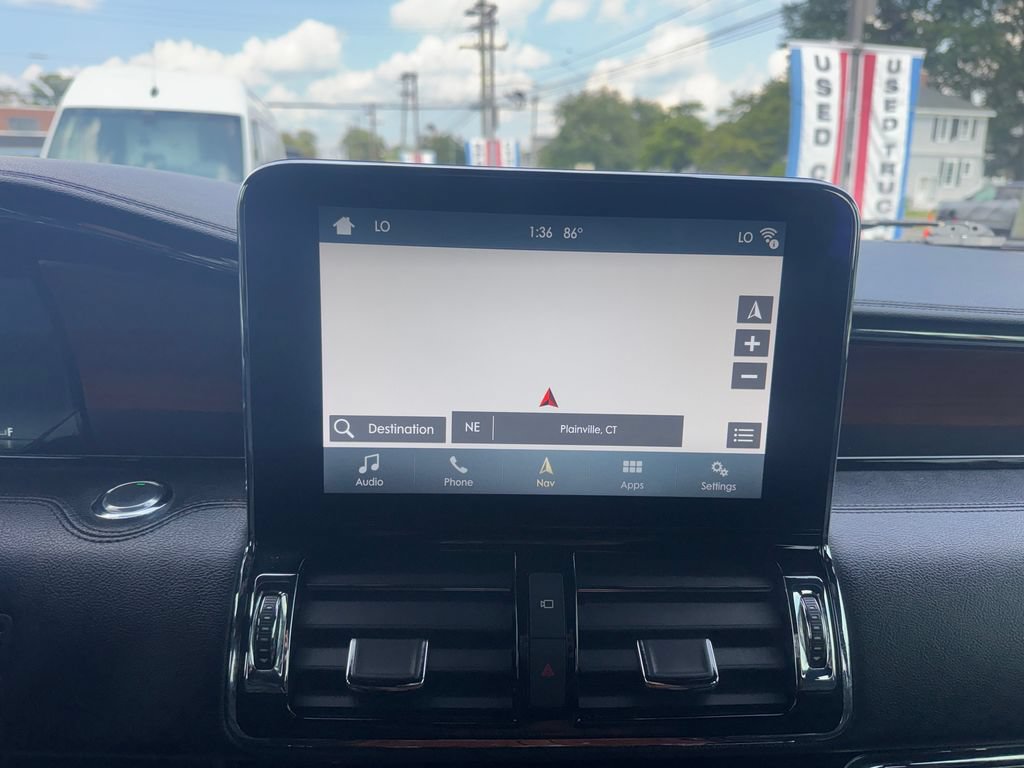 Used 2018 Lincoln Navigator Reserve w/ Technology Package AWD/4WD image 19