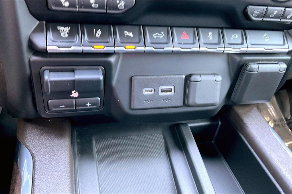 Used 2020 GMC Sierra 2500 Denali w/ Denali Ultimate Package image 33