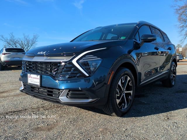 Used 2025 Kia Sportage EX image 9