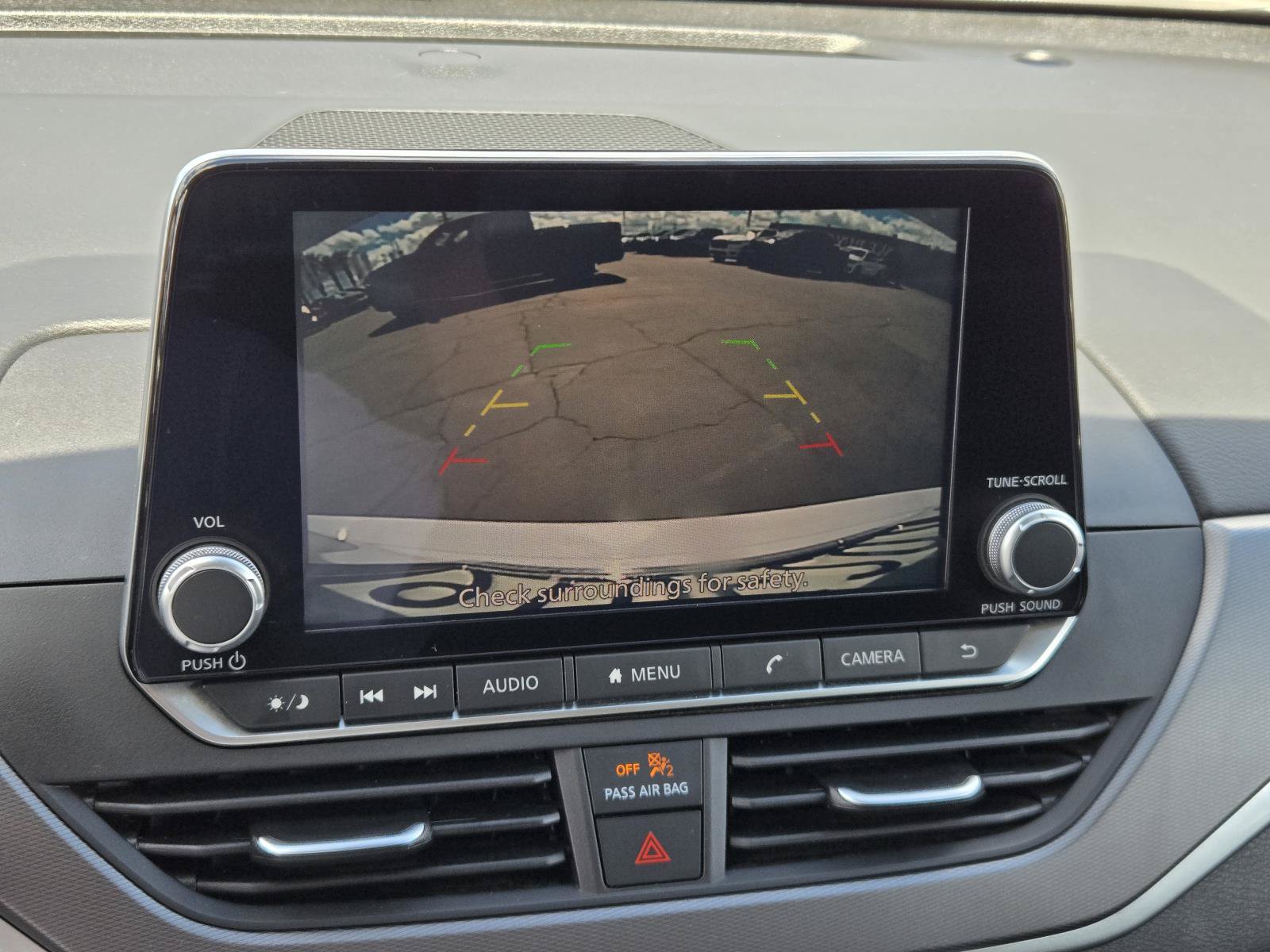 Used 2025 Nissan Altima 2.5 SR FWD image 8