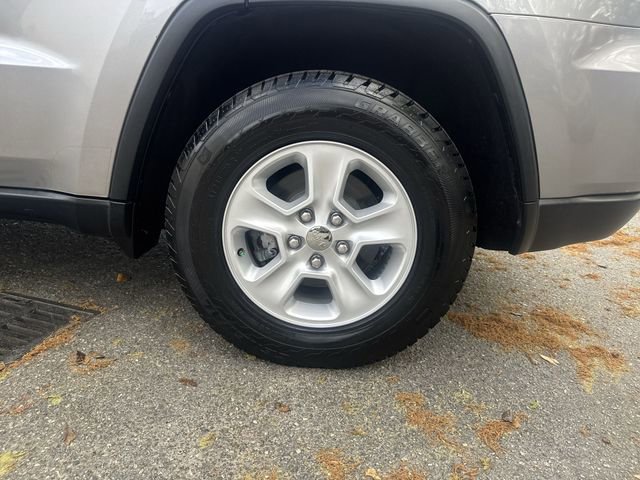 Used 2015 Jeep Grand Cherokee Laredo w/ Quick Order Package 23E image 31