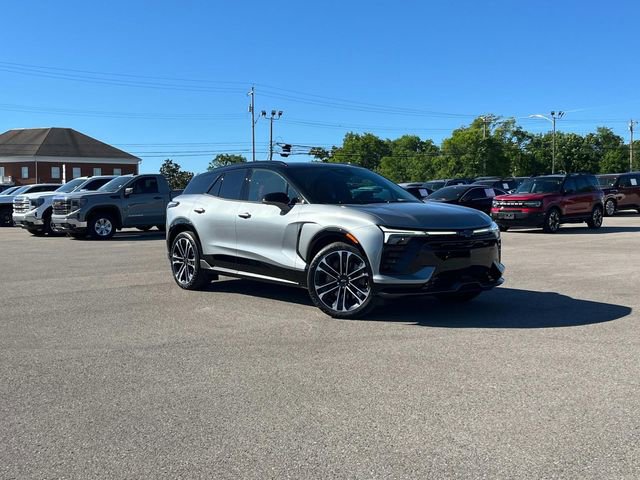 New 2026 Chevrolet Blazer EV SS w/ Performance Package AWD/4WD image 2