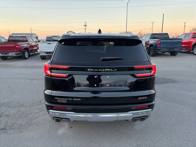 New 2026 GMC Acadia Denali w/ Super Cruise Package image 5