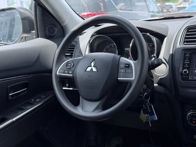 Used 2024 Mitsubishi Outlander Sport ES AWD/4WD image 21
