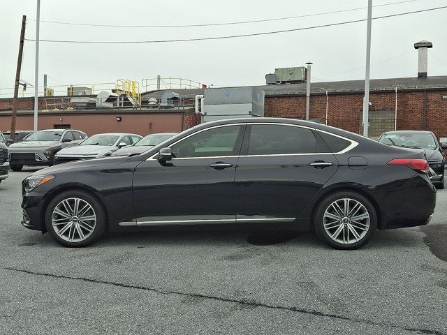 Used 2020 Genesis G80 3.8 RWD image 2