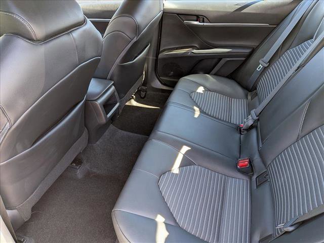 Used 2022 Toyota Camry SE FWD image 17