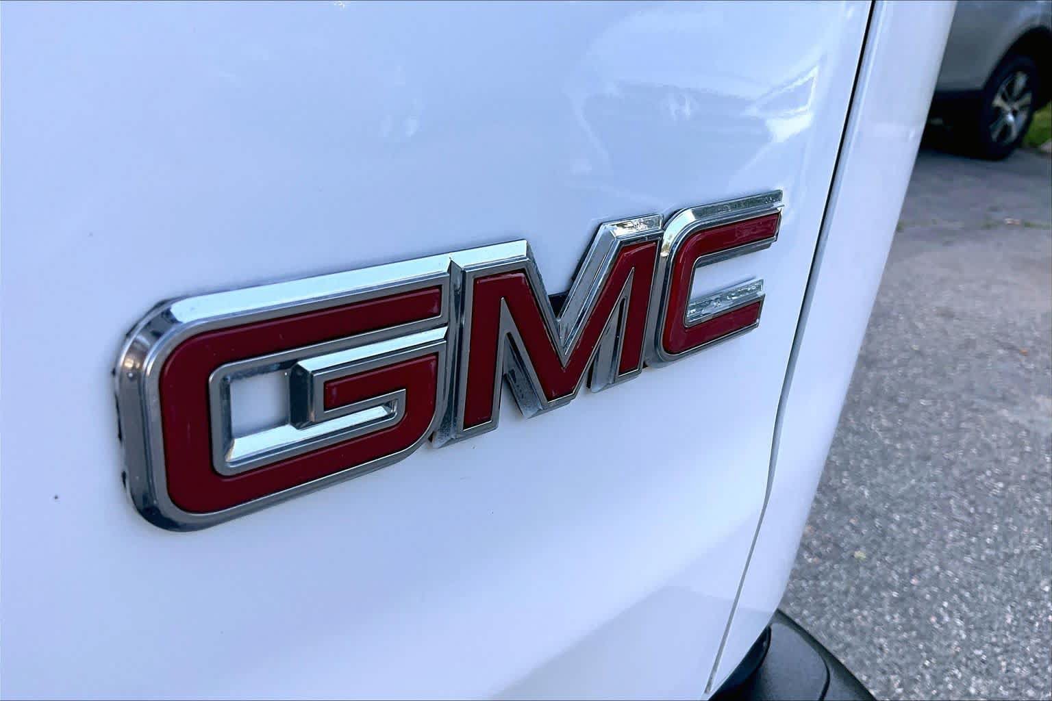 Used 2022 GMC Savana 2500 w/ Driver Convenience Package RWD image 27