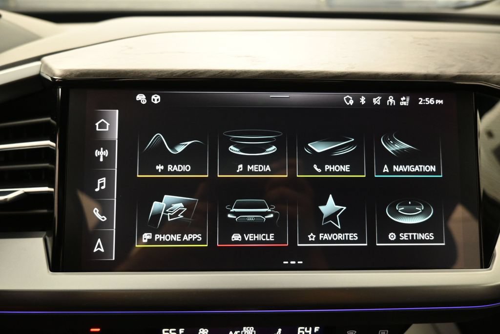 Used 2023 Audi Q4 e-tron Premium Plus AWD/4WD image 16