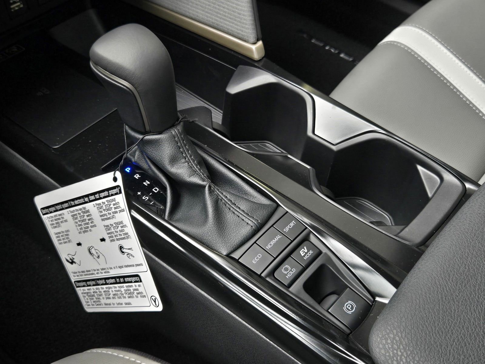 Certified 2026 Toyota Camry SE w/ Convenience Package image 14