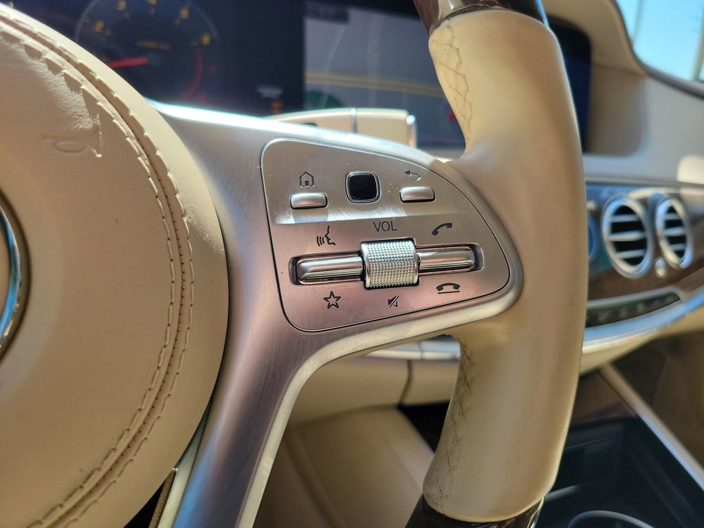 Used 2019 Mercedes-Benz S 560 Sedan image 26