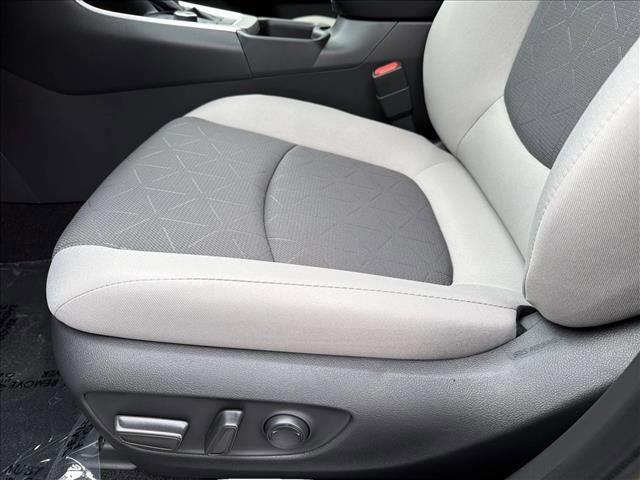 New 2025 Toyota RAV4 XLE image 12