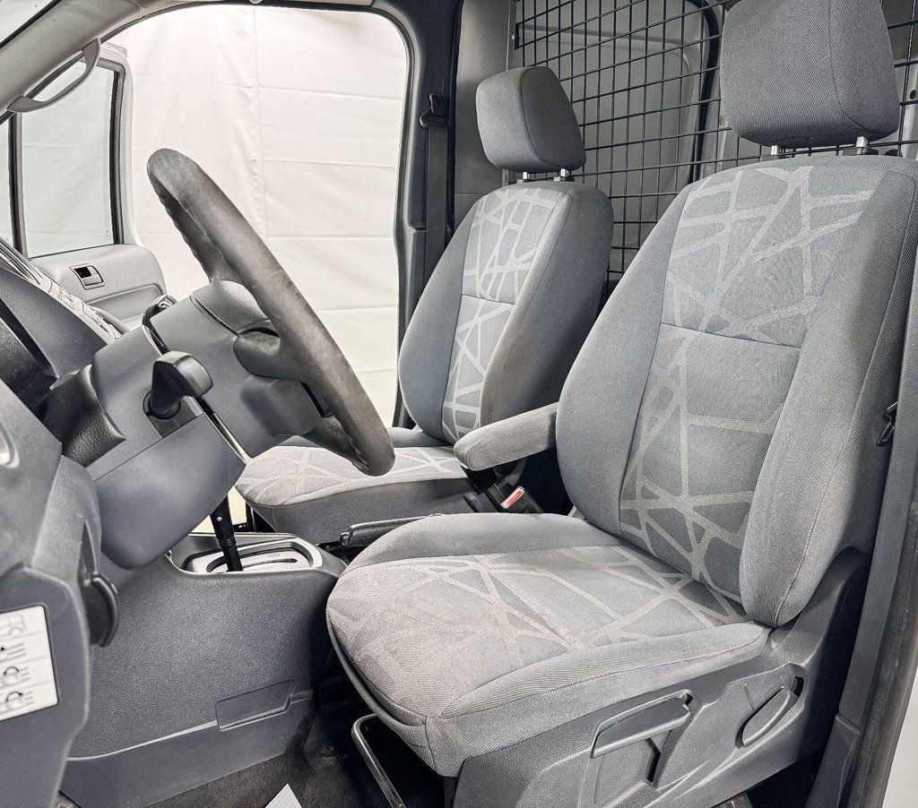 Used 2013 Ford Transit Connect XLT image 6