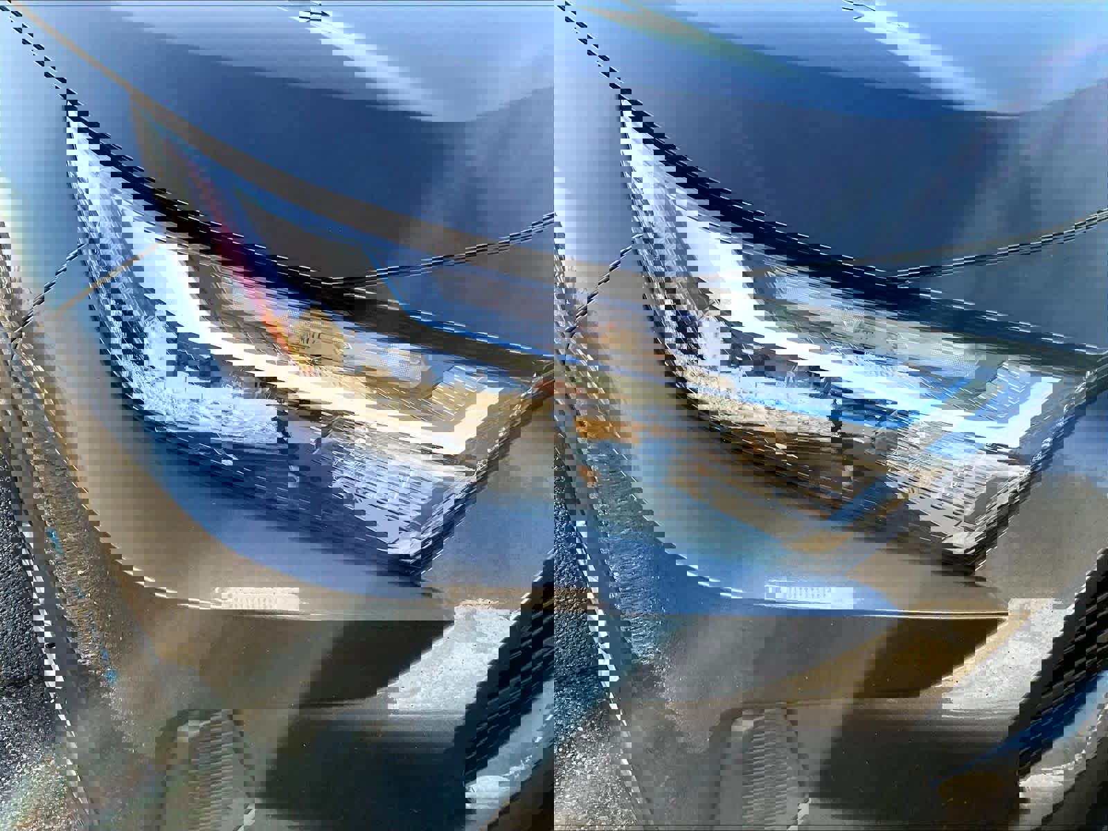 Used 2024 Toyota RAV4 XLE image 33