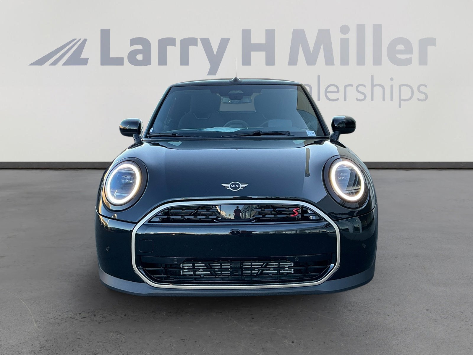 Used 2025 MINI Cooper S image 8
