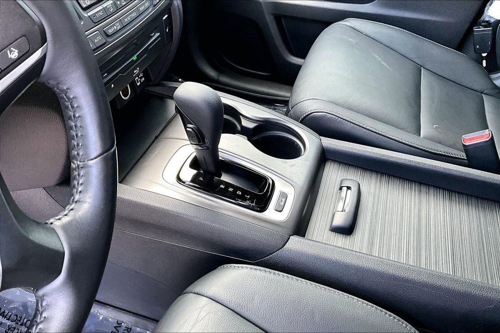 Used 2019 Honda Pilot EX-L image 16