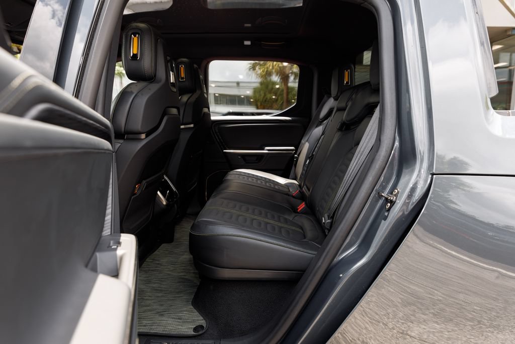Used 2025 Rivian R1T Adventure AWD/4WD image 20