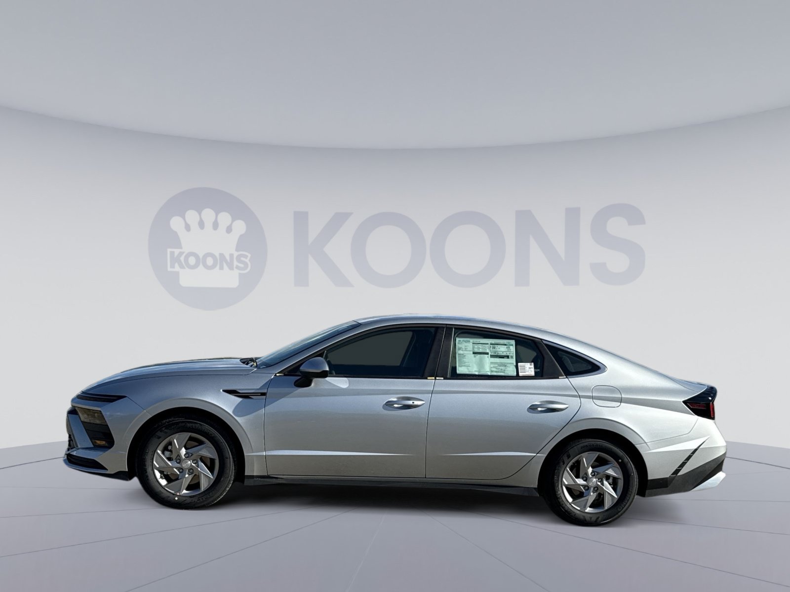 New 2026 Hyundai Sonata SE FWD image 2
