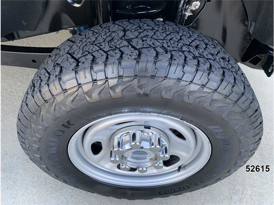 Used 2022 Ford F350 XL w/ Power Equipment Group AWD/4WD image 25