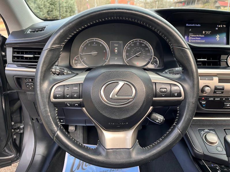 Used 2016 Lexus ES 350 image 12