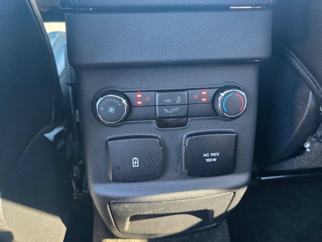 Used 2017 Ford Explorer Limited w/ Equipment Group 301A FWD image 13