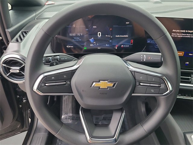 New 2026 Chevrolet Equinox EV LT image 25