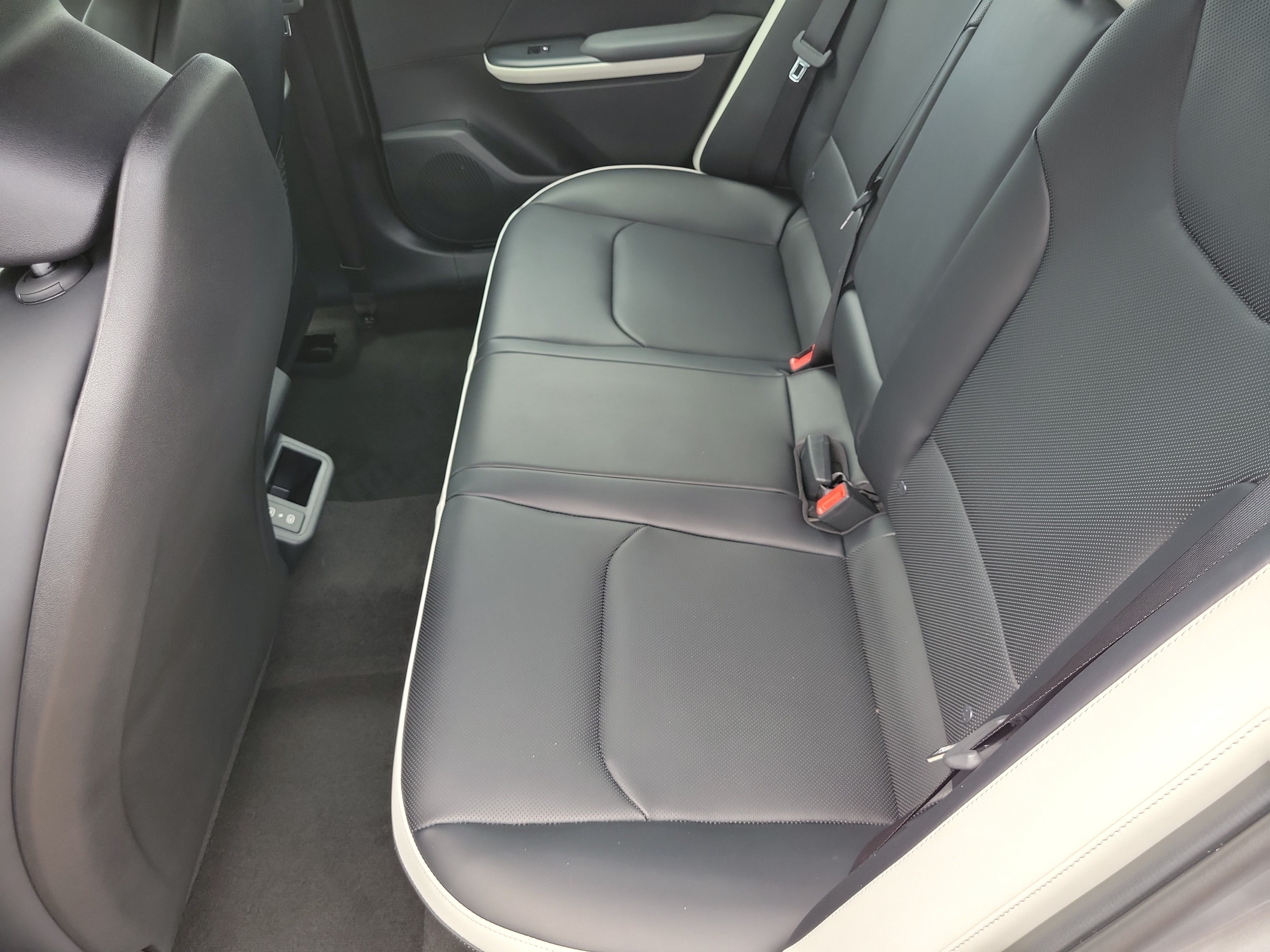 New 2026 Kia K4 GT-Line w/ GT-Line Premium Package FWD image 11