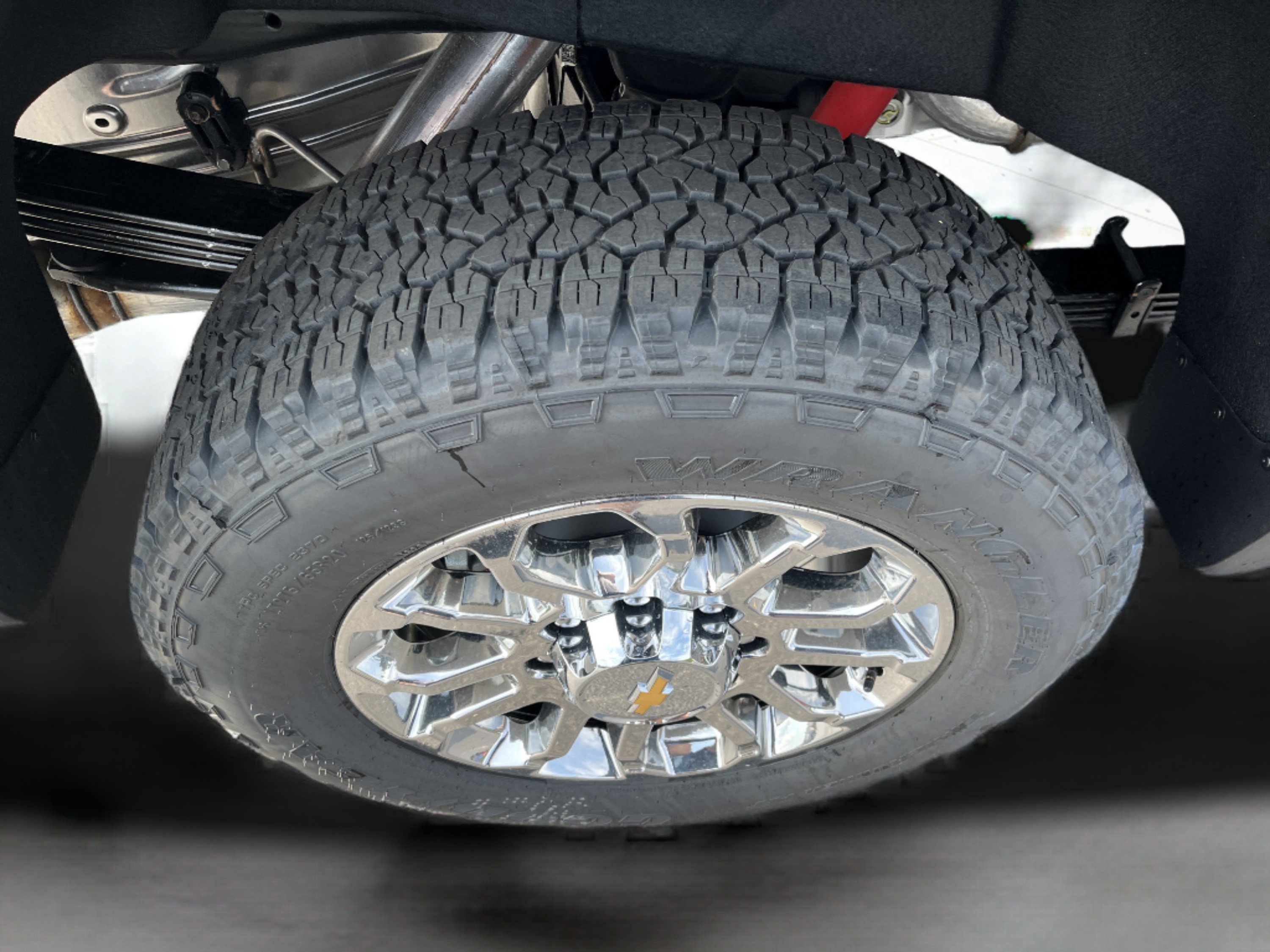 New 2026 Chevrolet Silverado 2500 LTZ w/ LTZ Premium Package AWD/4WD image 34