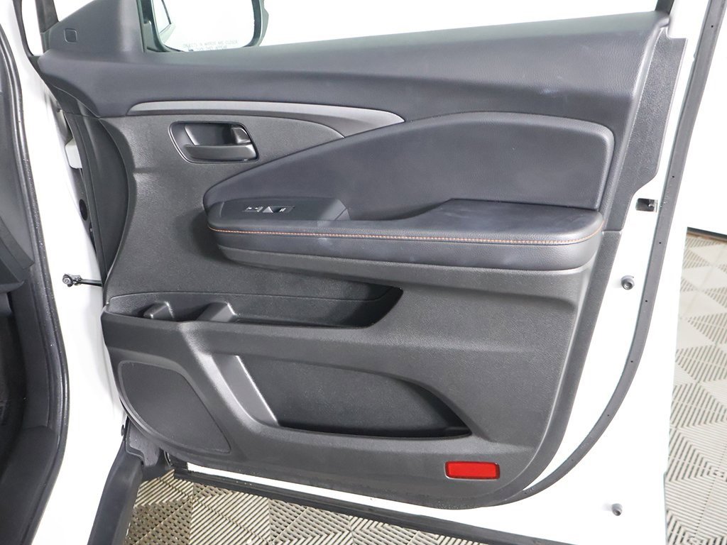 Used 2022 Honda Pilot TrailSport image 27