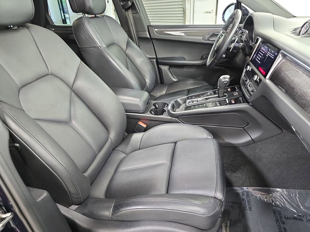 Used 2023 Porsche Macan S image 27