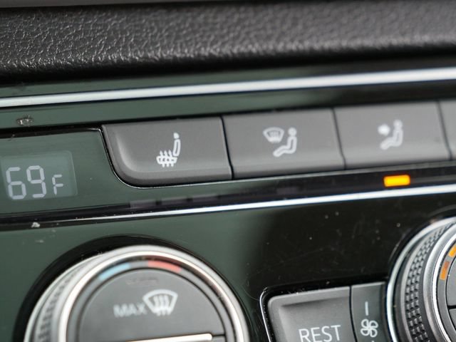 Certified 2023 Volkswagen Atlas SEL AWD/4WD image 32