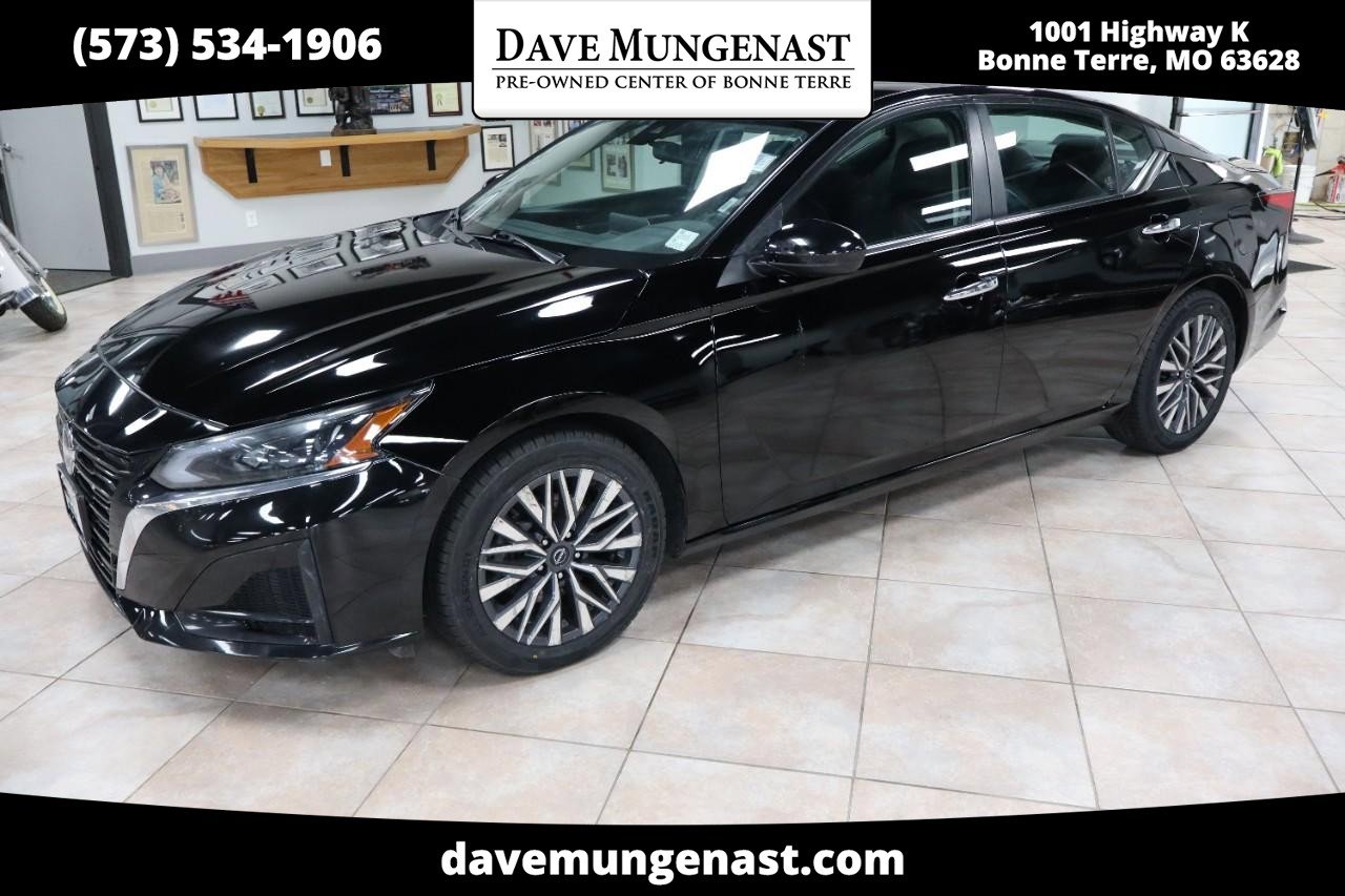 Used 2023 Nissan Altima 2.5 SV image 1