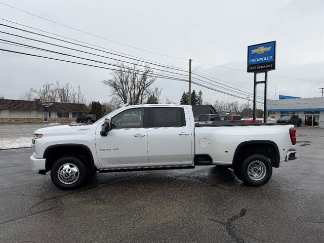 Used 2022 Chevrolet Silverado 3500 High Country image 3