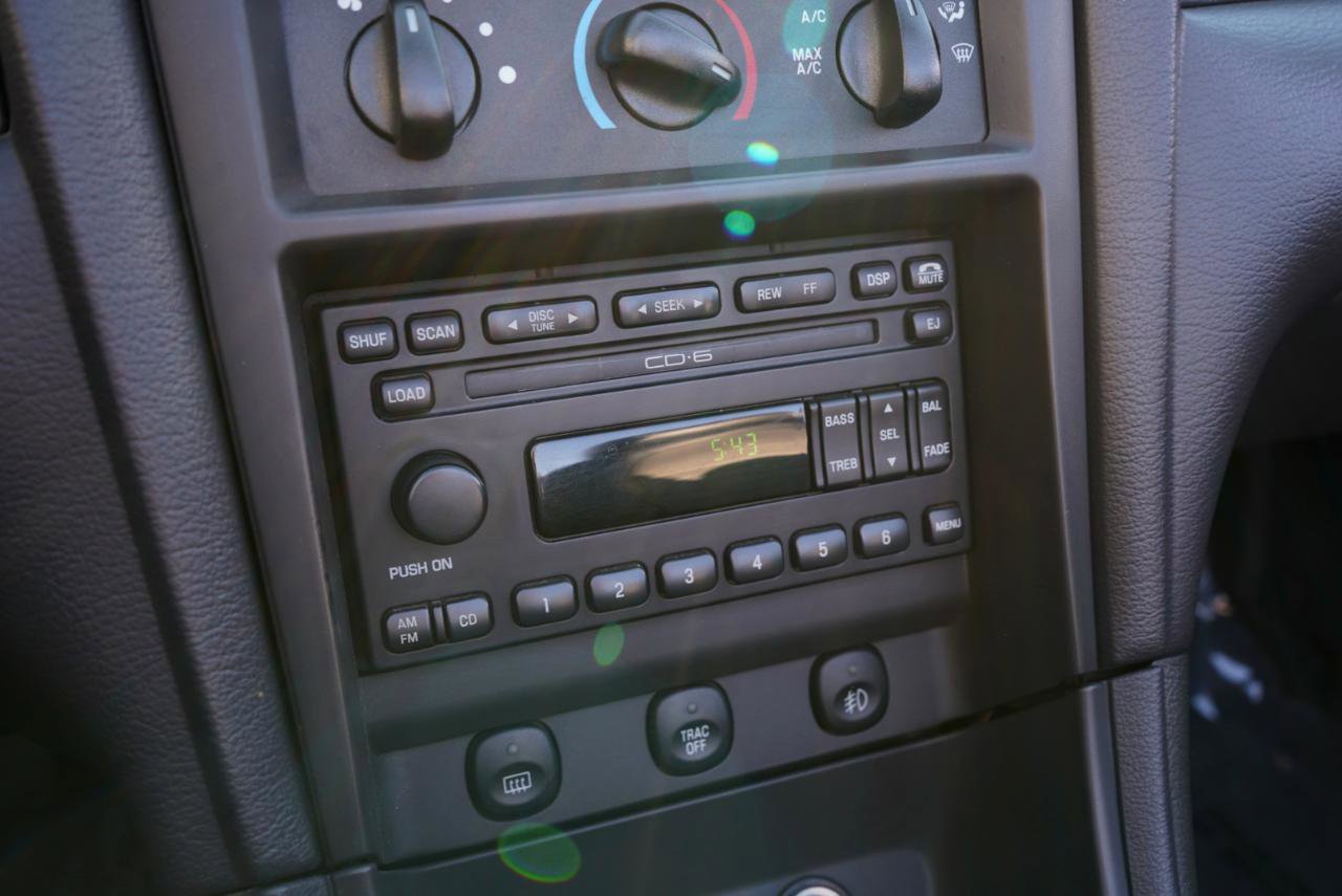 Used 2001 Ford Mustang Cobra image 30