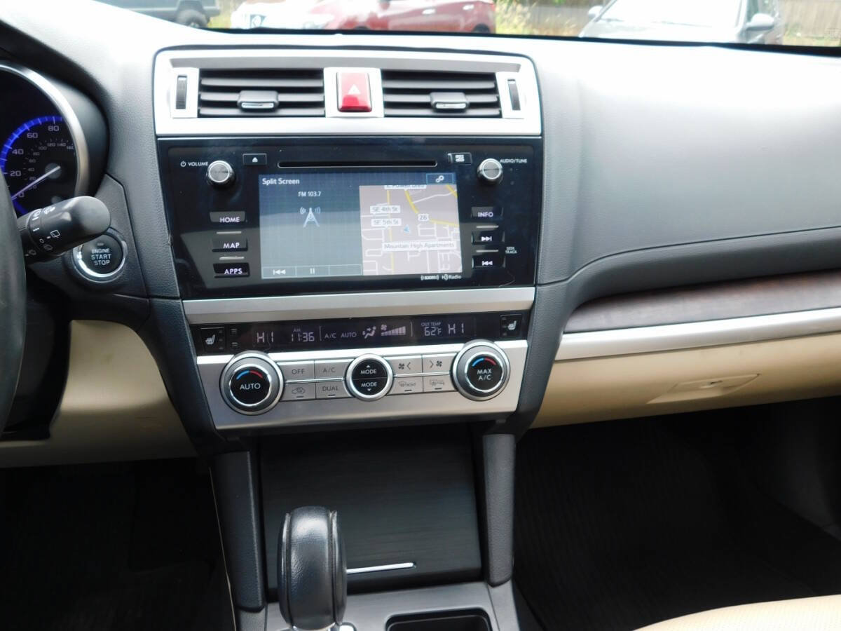 Used 2017 Subaru Outback 3.6R Limited AWD/4WD image 12