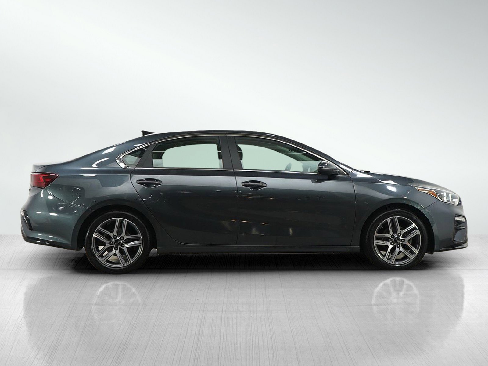 Used 2021 Kia Forte EX image 6