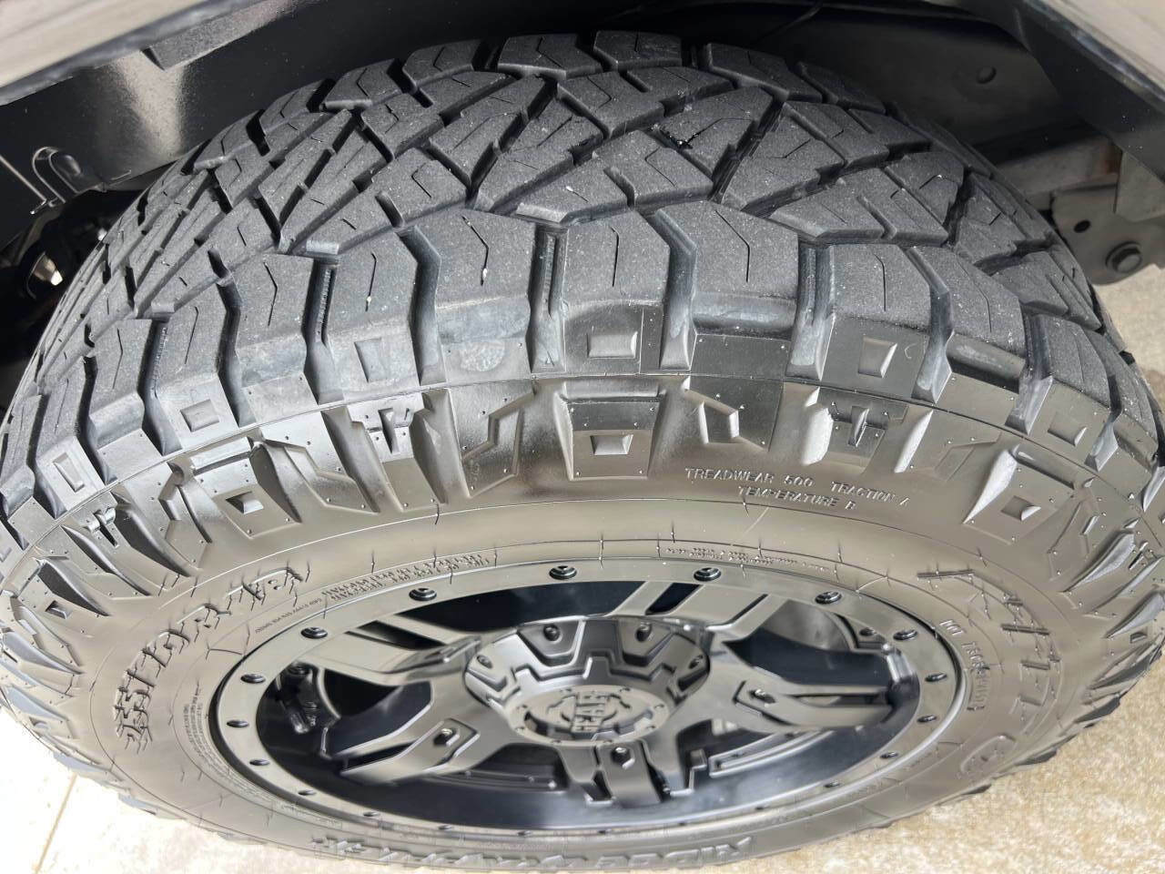 Used 2015 Jeep Wrangler Unlimited Sahara w/ Connectivity Group image 14