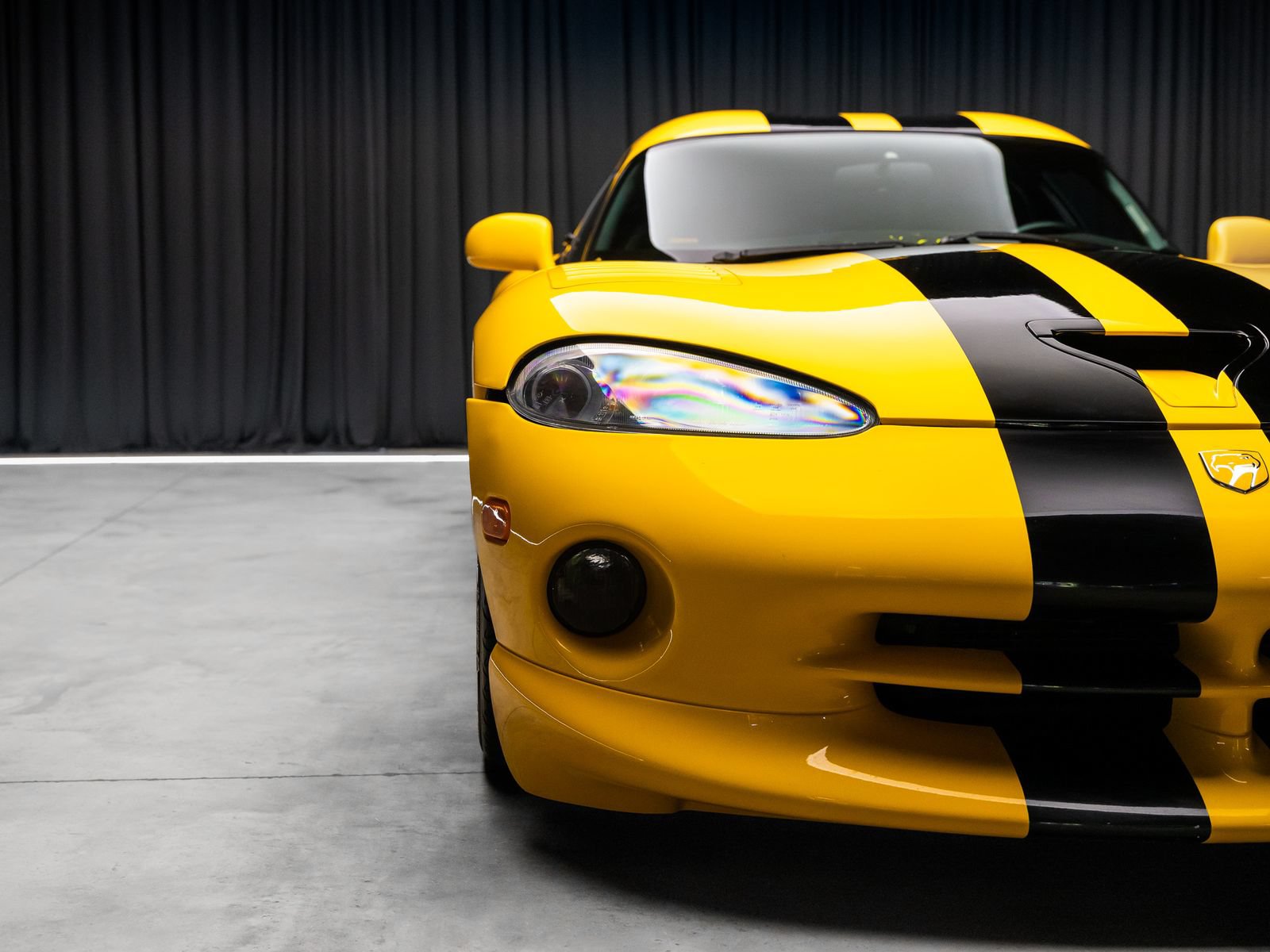 Used 2001 Dodge Viper GTS RWD image 20
