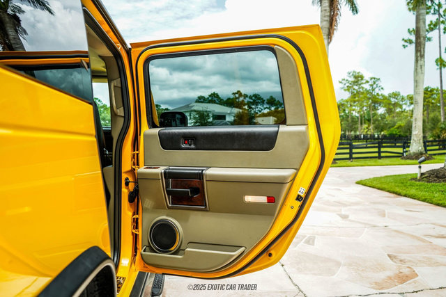 Used 2003 HUMMER H2 w/ Preferred Equipment Group image 66