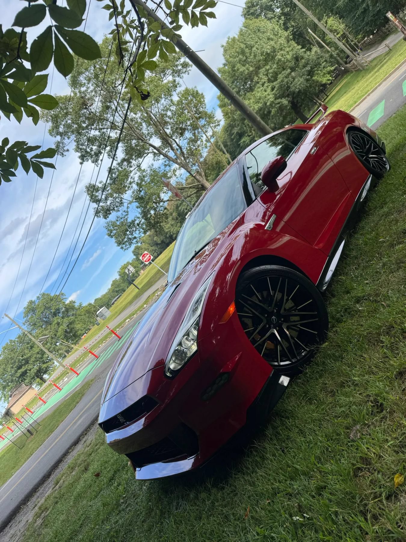 Used 2024 Nissan GT-R Premium w/ Premium Interior Package AWD/4WD image 10