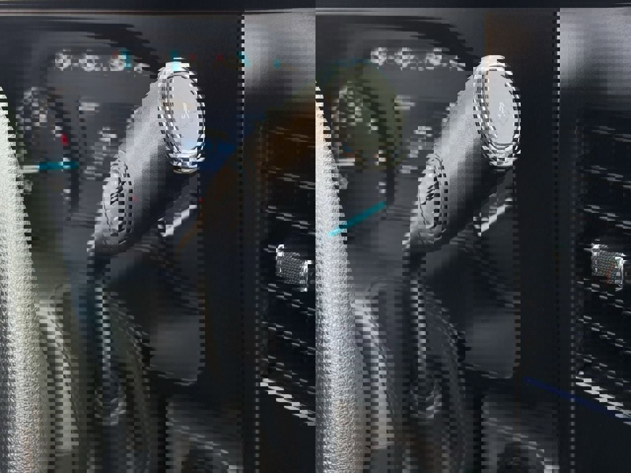 Used 2023 Ford F250 XL image 18