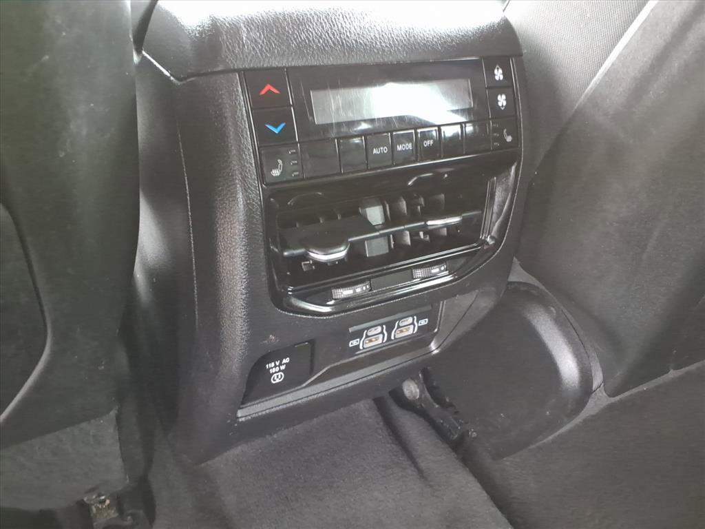 Used 2022 Jeep Grand Cherokee L Limited w/ Trailer Tow Group (B) image 33