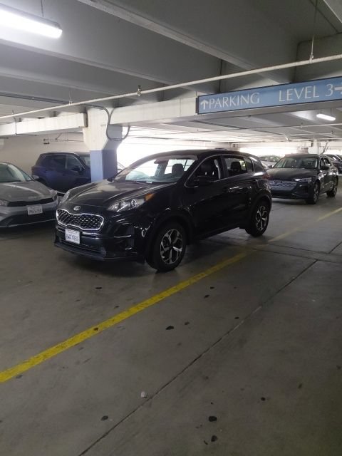 Used 2022 Kia Sportage LX FWD image 3