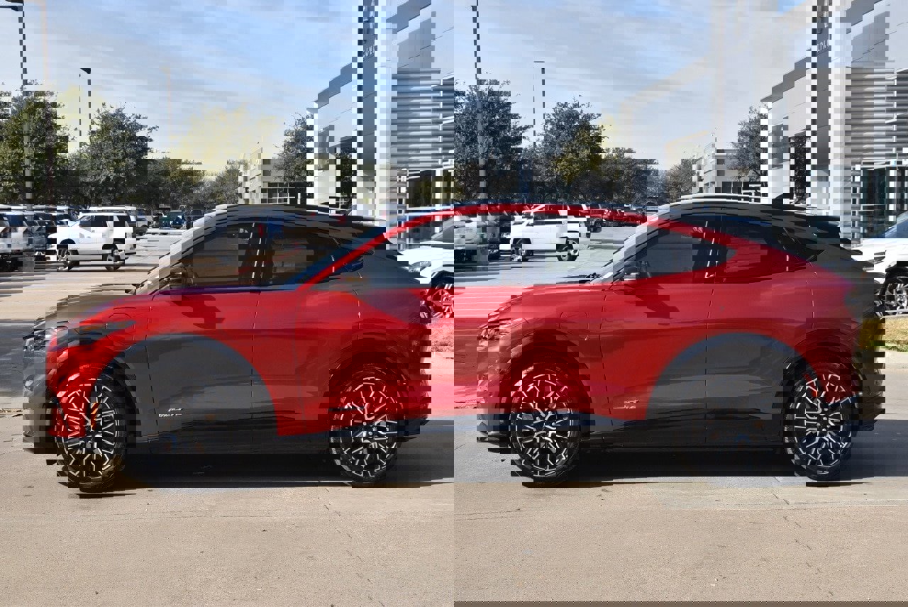 Certified 2024 Ford Mustang Mach-E Premium image 12